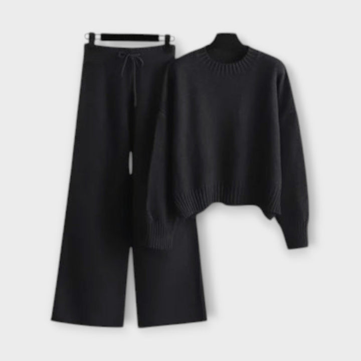 Trude – Embroidered Casual Set