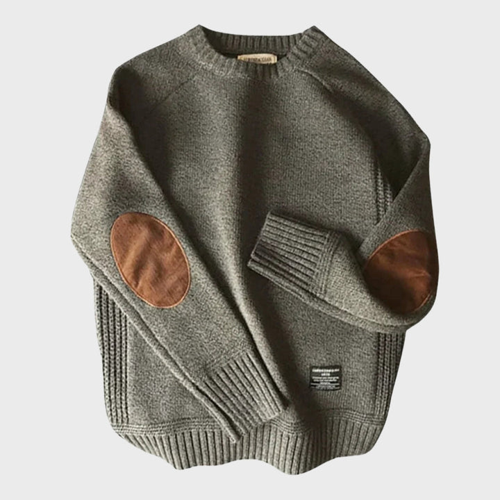 João - Cozy Pullover Retreat