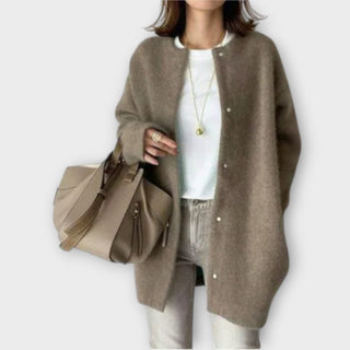 Ortrun – Elegantly Styled Coat