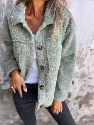 Tania – Elegantný a Pohodlný Kabát