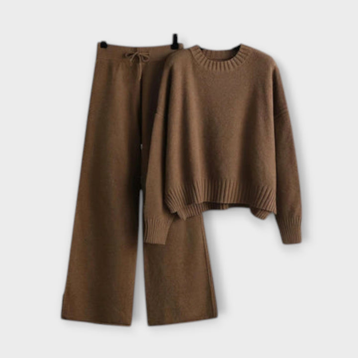 Trude – Embroidered Casual Set