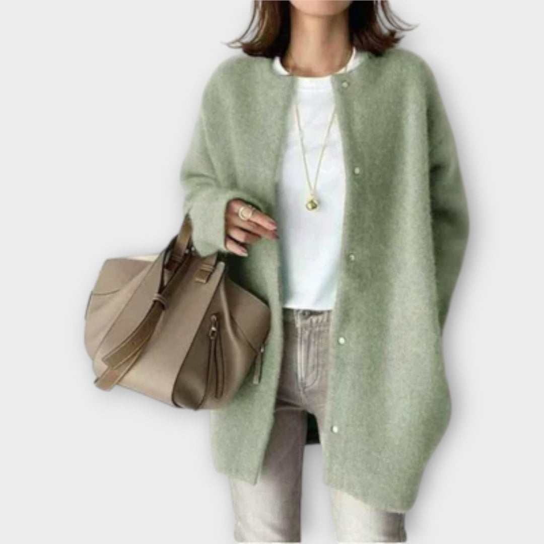 Ortrun – Elegantly Styled Coat