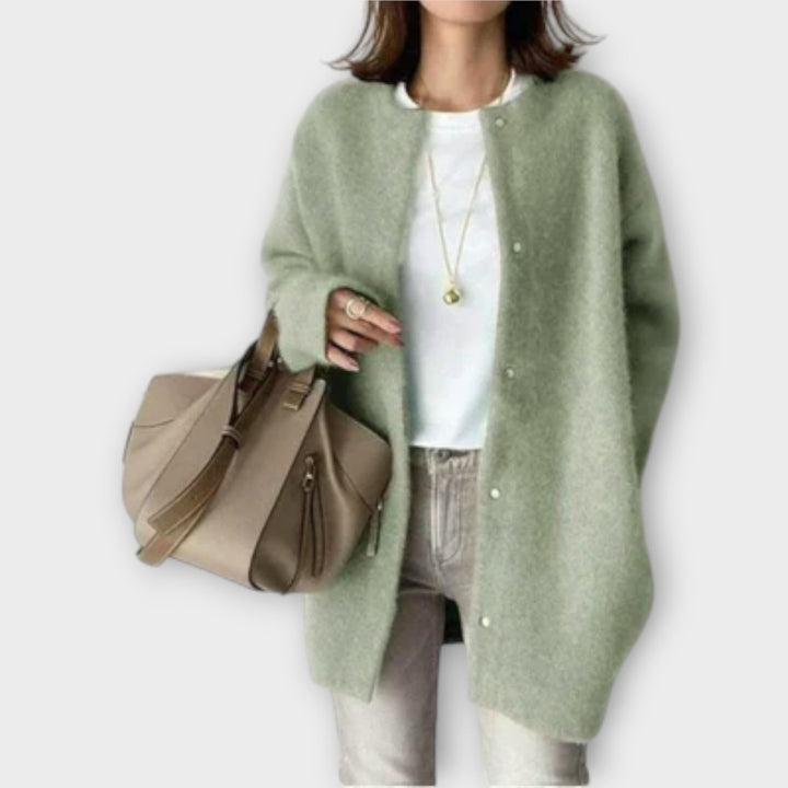 Ortrun – Elegantly Styled Coat
