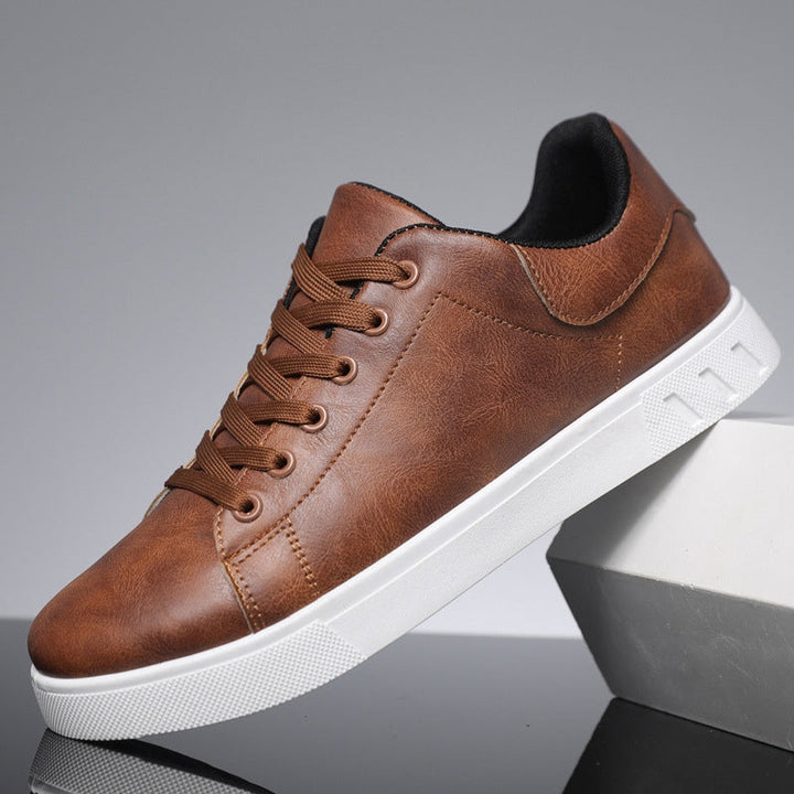 Lesana – Timeless Sneakers