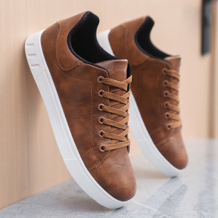 Lesana – Timeless Sneakers