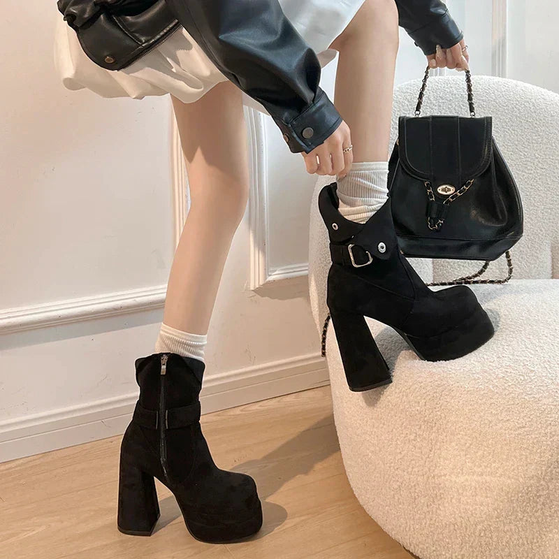 Malvína – Urban Boots with Character and Confidence