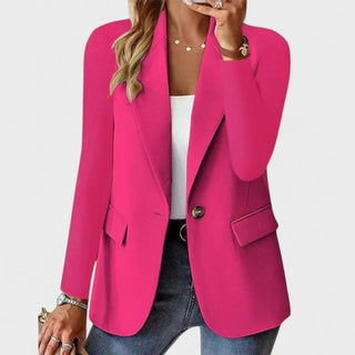 Karola – Elegant Blazer