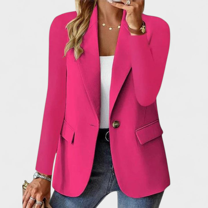 Karola – Elegant Blazer