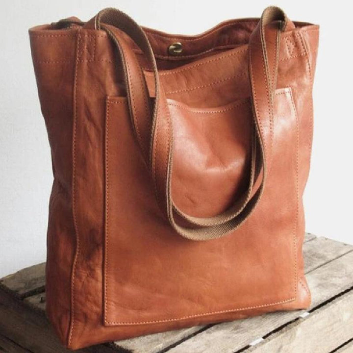 Klasická kožená crossbody taška