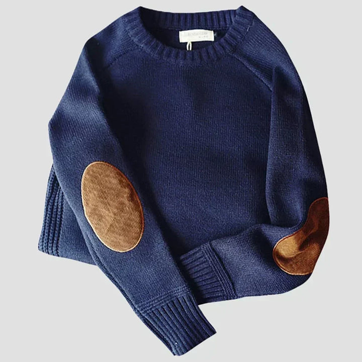 João - Cozy Pullover Retreat