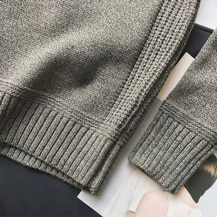 João - Cozy Pullover Retreat