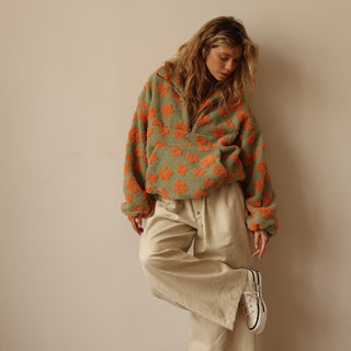 Květa – Polar Fleece Floral Hoodie
