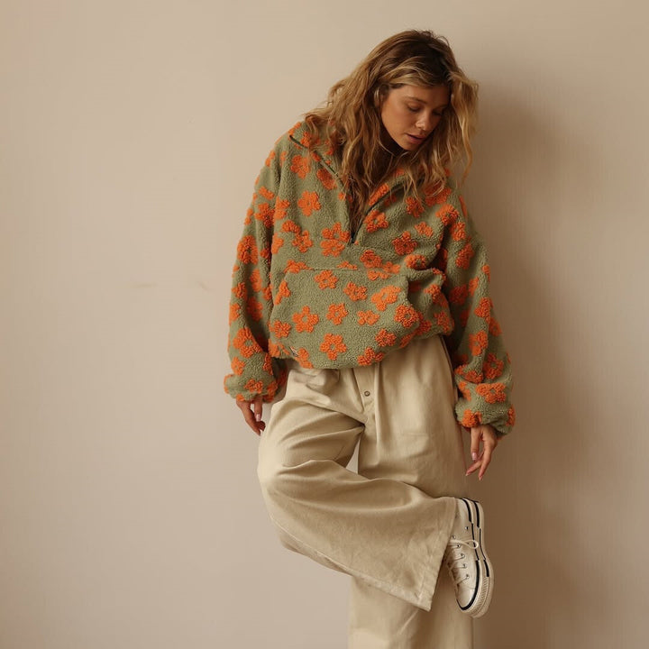Květa – Polar Fleece Floral Hoodie