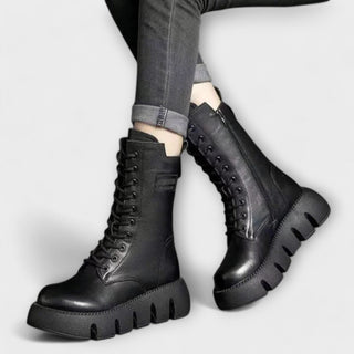 Resi – Dámske trendy čižmy